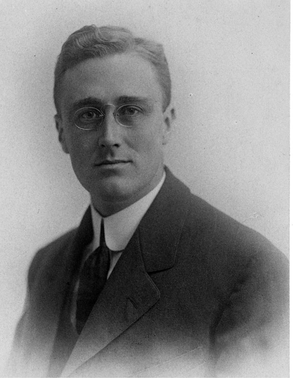 FRANKLIN D. ROSEVELET